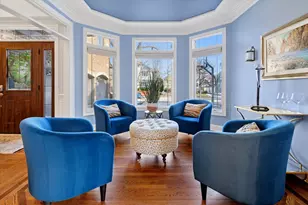 594 S Fairfield Ave, Elmhurst, IL 60126 - Photo 5