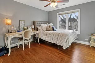 594 S Fairfield Ave, Elmhurst, IL 60126 - Photo 23