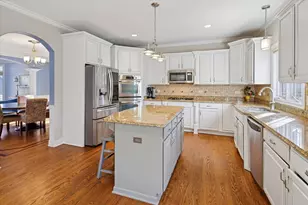 594 S Fairfield Ave, Elmhurst, IL 60126 - Photo 9