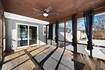 2510 S Birchwood Avenue, McHenry, IL 60051 - Photo 25