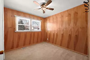 2510 S Birchwood Ave, McHenry, IL 60051 - Photo 15