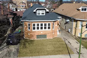 5416 W Cullom Ave, Chicago, IL 60641 - Photo 3