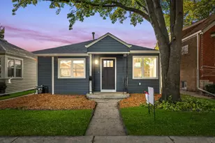 4122 Wenonah Ave, Berwyn, IL 60402 - Photo 1