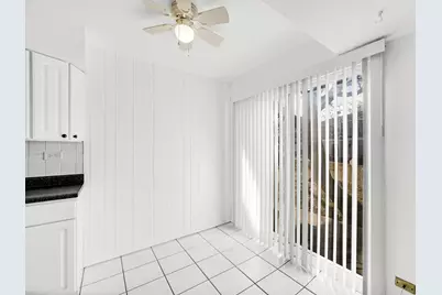 1242 Nova Court, Wheeling, IL 60090 - Photo 5