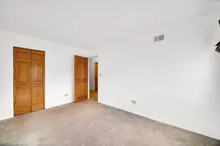 1242 Nova Ct, Wheeling, IL 60090 - Photo 13