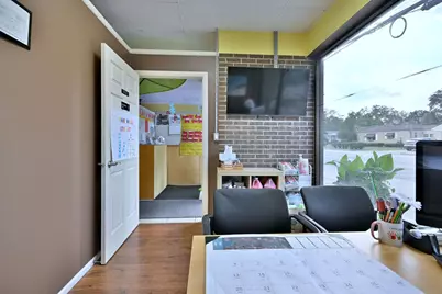 1157 E Algonquin Road, Des Plaines, IL 60016 - Photo 5