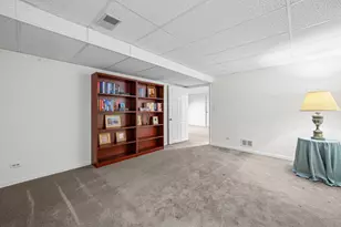 1427 Shire Cir, Inverness, IL 60067 - Photo 25