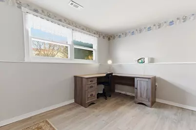 121 E Clarendon Drive, Round Lake Beach, IL 60073 - Photo 23