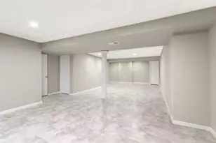 1308 Dahlgren Ln, Minooka, IL 60447 - Photo 13