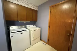 2408 16th Ave, Sterling, IL 61081 - Photo 17