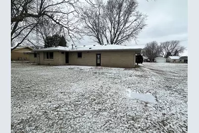 2408 16th Avenue, Sterling, IL 61081 - Photo 5