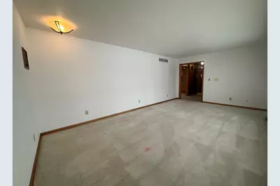 2408 16th Avenue, Sterling, IL 61081 - Photo 11