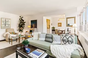 3950 N Lake Shore Dr, Chicago, IL 60613 - Photo 5