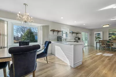 19 Golfview Lane, Lake Barrington, IL 60010 - Photo 11