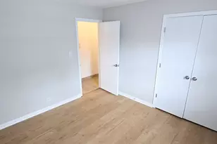 318 W Naperville Rd, Westmont, IL 60559 - Photo 11