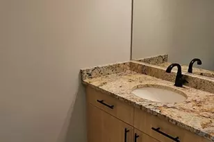 1155 W Madison St, Chicago, IL 60607 - Photo 17