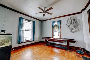 128 W Mulberry St, Watseka, IL 60970 - Photo 7