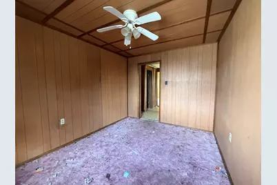 1021 Jefferson Avenue, Charleston, IL 61920 - Photo 23