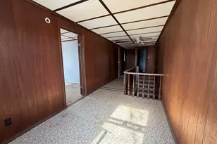 1021 Jefferson Ave, Charleston, IL 61920 - Photo 25