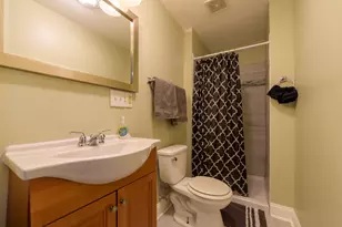 2436 W Fillmore St, Chicago, IL 60612 - Photo 9