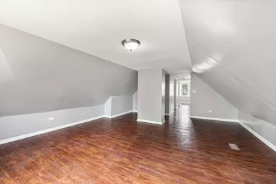 2302 N Hamlin Avenue, Chicago, IL 60647 - Photo 29