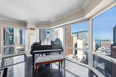 100 E Huron Street #2004, Chicago, IL 60611 - Photo 11