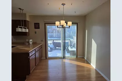 210 Hazelwood Drive, Lindenhurst, IL 60046 - Photo 7