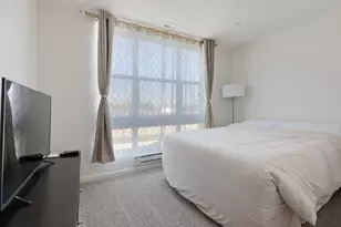 2251 Parkside Dr, Schaumburg, IL 60173 - Photo 13