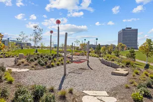 2251 Parkside Dr, Schaumburg, IL 60173 - Photo 21