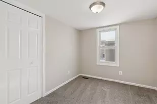 147 Caroline St, East Peoria, IL 61611 - Photo 5