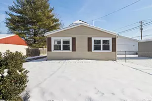 147 Caroline St, East Peoria, IL 61611 - Photo 15