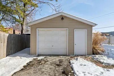 147 Caroline Street, East Peoria, IL 61611 - Photo 13