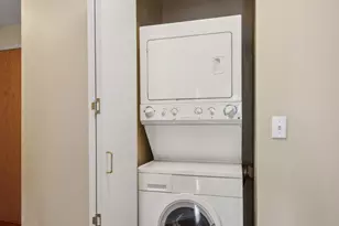 345 N La Salle Dr, Chicago, IL 60654 - Photo 17