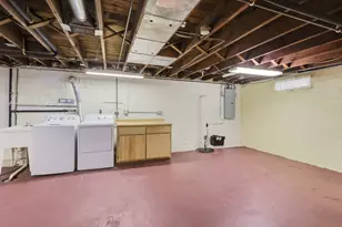 2534 30th St, Rock Island, IL 61201 - Photo 25