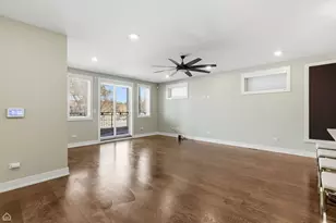 3914 S King Dr, Chicago, IL 60653 - Photo 13