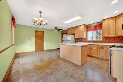 21230 Virginia Road, Dekalb, IL 60115 - Photo 13