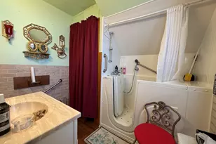 1012 S 6th St, Mattoon, IL 61938 - Photo 11