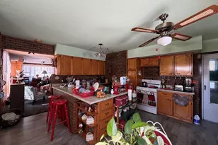 1012 S 6th St, Mattoon, IL 61938 - Photo 9