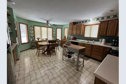 704 Brynnwood Lane, Lena, IL 61048 - Photo 15