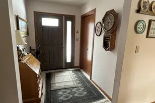 704 Brynnwood Ln, Lena, IL 61048 - Photo 3