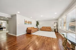 120 Walter Ct, Bloomingdale, IL 60108 - Photo 5