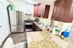 2817 N Clybourn Ave, Chicago, IL 60618 - Photo 5