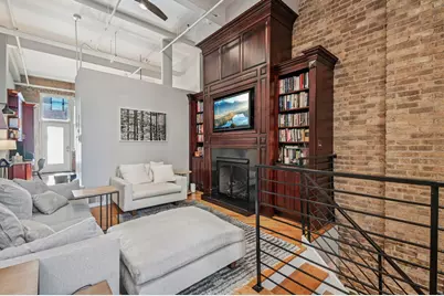 601 Linden Place #121, Evanston, IL 60202 - Photo 3