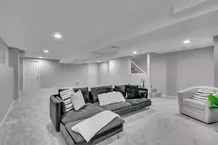 3700 Monarch Cir, Naperville, IL 60564 - Photo 39