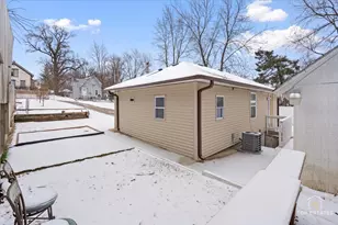 268 N Gifford St, Elgin, IL 60120 - Photo 29