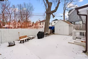 268 N Gifford St, Elgin, IL 60120 - Photo 27