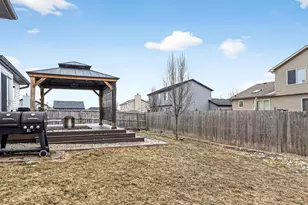 6822 Hadrian Dr, Joliet, IL 60431 - Photo 25