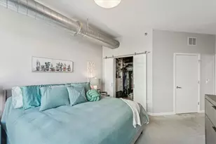 909 W Washington Blvd, Chicago, IL 60607 - Photo 13