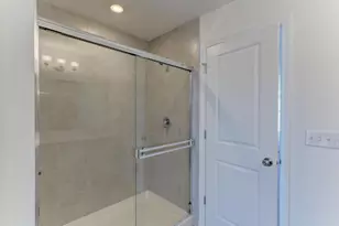 454 Bower Ln, Oswego, IL 60543 - Photo 21