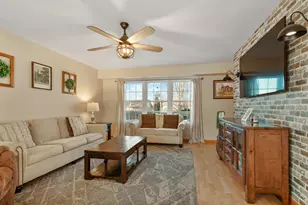 230 E Big Timber Dr, Coal City, IL 60416 - Photo 7